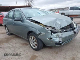 2005 Ford Focus S with VIN 1FAFP34N55W316128, listed as a IAAI auction lot 41830704 with 120,638 mi miles and . Bid and sale history available at carsss.com. Image 1.