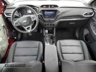 2021 Chevrolet TrailBlazer LT with VIN KL79MRSL9MB033643, listed as a Copart auction lot 48976015 with 28,232 mi miles and Salvage Title. Bid and sale history available at DreamBid. Image 8.