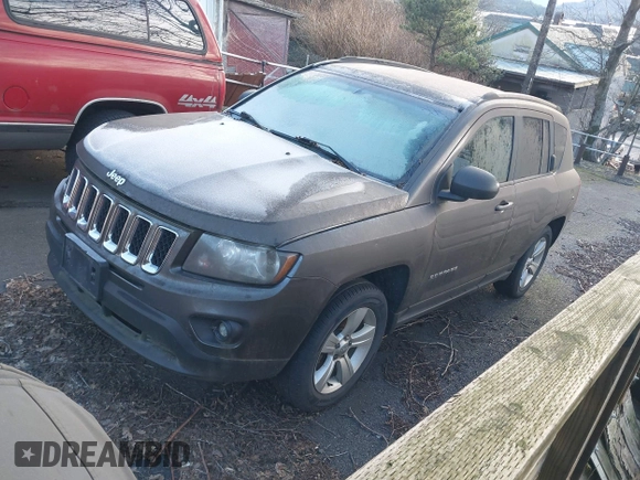 2015 Jeep Compass Sport with VIN 1C4NJDBB0FD153844, listed as a IAAI auction lot 41130360 with Not Provided miles and . Bid and sale history available at carsss.com. Image 2.