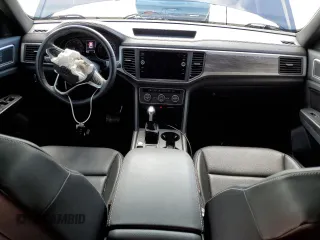 2020 Volkswagen Atlas SE z VIN 1V23C2CA1LC218552, wystawiony jako Copart lot #54292103 z przebiegiem 29 805 mil mil oraz . Historia ofert i sprzedaży dostępna na DreamBid. Obrazek 8.