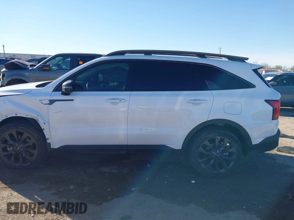2023 Kia Sorento X-Line SX Prestige with VIN 5XYRKDLF5PG231554, listed as a IAAI auction lot 41229404 with 10,262 mi miles. Bid and sale history available at carsss.com. Image 14.