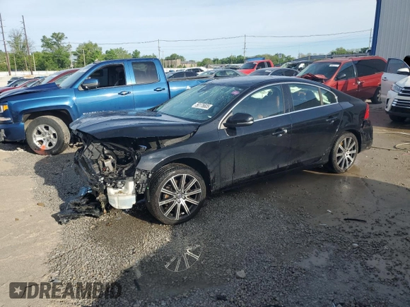 2014 Volvo S60 T5 z VIN YV1612FS3E1296106, wystawiony jako Copart lot #56178605 z przebiegiem 134 334 mil mil oraz Nie do naprawy • Non repairable. Historia ofert i sprzedaży dostępna na DreamBid. Obrazek 1.