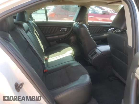 2010 Ford Taurus SHO z VIN 1FAHP2KT6AG105528, wystawiony jako Copart lot #61943515 z przebiegiem 110 544 mil mil oraz Czysty tytuł • Clean title. Historia ofert i sprzedaży dostępna na DreamBid. Obrazek 10.