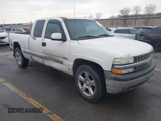 2002 Chevrolet Silverado 1500 LT with VIN 2GCEK19T421244258, listed as a IAAI auction lot 41472464 with 237,300 mi miles. Bid and sale history available at carsss.com. Image 1.
