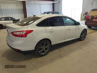 2013 Ford Focus SE z VIN 1FADP3F2XDL255868, wystawiony jako IAAI lot #42267492 z przebiegiem 144 640 mil mil oraz . Historia ofert i sprzedaży dostępna na DreamBid. Obrazek 4.