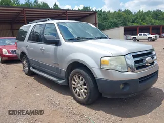 2007 Ford Expedition XLT with VIN 1FMFU15597LA26710, listed as a IAAI auction lot 42690744 with 292,974 mi miles and . Bid and sale history available at DreamBid. Image 1.