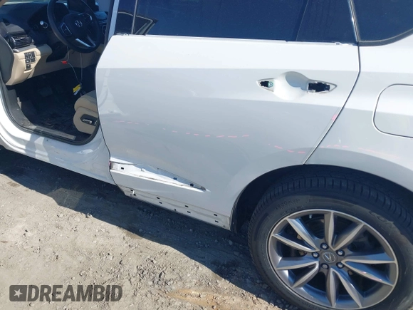 2020 Acura RDX Technology with VIN 5J8TC1H52LL006185, listed as a IAAI auction lot 41457828 with 59,998 mi miles and . Bid and sale history available at DreamBid. Image 20.