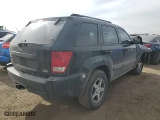 2007 Jeep Grand Cherokee Laredo with VIN 1J8HR48P67C630074, listed as a Copart auction lot 43810525 with 177,521 mi miles and Non Repairable. Bid and sale history available at carsss.com. Image 3.