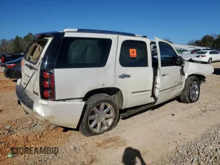 2011 GMC Yukon Denali with VIN 1GKS1EEF5BR176075, listed as a Copart auction lot 43943175 with 164,405 mi miles and Salvage Title. Bid and sale history available at carsss.com. Image 3.