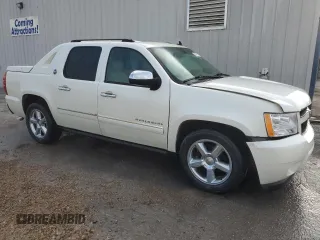 2013 Chevrolet Avalanche LTZ with VIN 3GNMCGE07DG227902, listed as a Copart auction lot 55351315 with 133,287 mi miles and Clean title. Bid and sale history available at DreamBid. Image 4.
