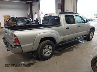 2011 Toyota Tacoma with VIN 3TMMU4FN1BM031502, listed as a IAAI auction lot 41333647 with 151,373 mi miles and . Bid and sale history available at DreamBid. Image 4.