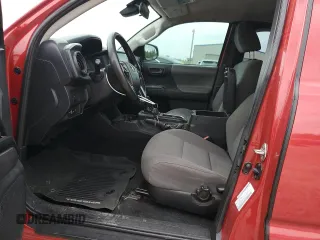 2020 Toyota Tacoma SR with VIN 3TYSX5EN8LT002204, listed as a Copart auction lot 56917255 with 101,968 mi miles and Salvage title. Bid and sale history available at DreamBid. Image 7.