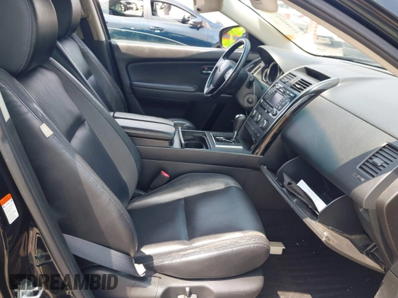 2011 Mazda CX-9 Touring with VIN JM3TB2CA3B0317661, listed as a IAAI auction lot 42385027 with 189,273 mi miles and . Bid and sale history available at DreamBid. Image 5.