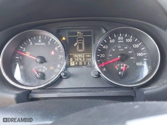 2015 Nissan Rogue Select S with VIN JN8AS5MT5FW668354, listed as a IAAI auction lot 41886535 with 192,952 mi miles. Bid and sale history available at carsss.com. Image 7.