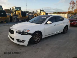 2014 Kia Cadenza Premium with VIN KNALN4D73E5152522, listed as a Copart auction lot 69945052 with 126,656 mi miles and Non Repairable. Bid and sale history available at carsss.com. Image 1.