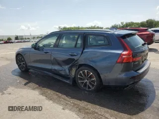 2019 Volvo V60 Momentum z VIN YV1102EK8K1337288, wystawiony jako Copart lot #59759465 z przebiegiem 31 050 mil mil oraz Szkoda całkowita • Salvage title. Historia ofert i sprzedaży dostępna na DreamBid. Obrazek 2.