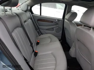 2004 Jaguar X-Type with VIN SAJEA51CX4WE00681, listed as a Copart auction lot 81912464 with 84,813 mi miles and Clean Title. Bid and sale history available at carsss.com. Image 10.