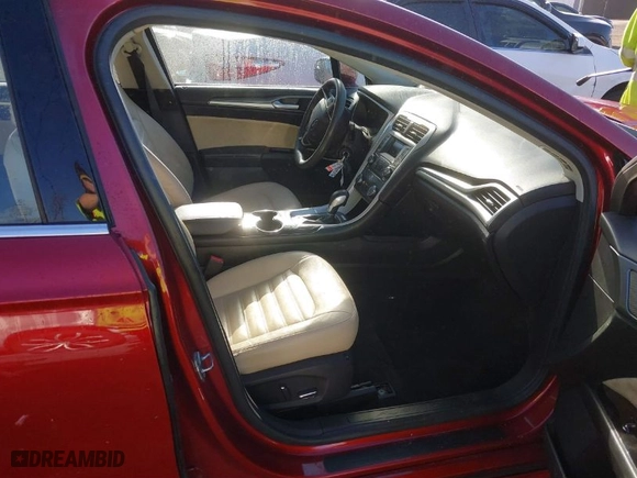 2016 Ford Fusion SE with VIN 3FA6P0H71GR298405, listed as a IAAI auction lot 41763801 with 106,354 mi miles. Bid and sale history available at carsss.com. Image 5.