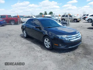 2012 Ford Fusion SE with VIN 3FAHP0HG8CR339020, listed as a IAAI auction lot 41962046 with 136,072 mi miles. Bid and sale history available at carsss.com. Image 1.