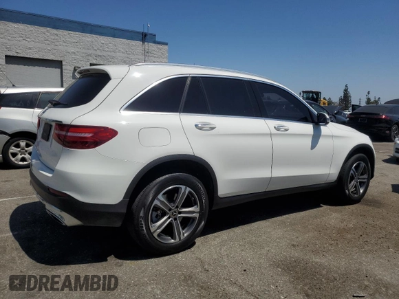 2019 Mercedes-Benz GLC 300 with VIN WDC0G4JB2KV194307, listed as a Copart auction lot 57861375 with 156,910 mi miles and Clean title. Bid and sale history available at DreamBid. Image 3.