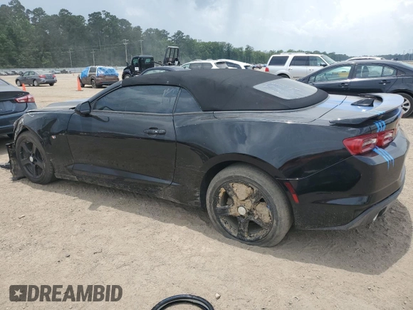 2020 Chevrolet Camaro 1LT z VIN 1G1FB3DS7L0109974, wystawiony jako Copart lot #60323965 z przebiegiem 54 470 mil mil oraz Czysty tytuł • Clean title. Historia ofert i sprzedaży dostępna na DreamBid. Obrazek 2.