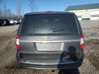 2016 Chrysler Town & Country Touring-L with VIN 2C4RC1CG3GR208581, listed as a Copart auction lot 80206744 with 0 mi miles and Salvage Title. Bid and sale history available at carsss.com. Image 6.