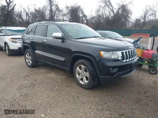 2013 Jeep Grand Cherokee Limited with VIN 1C4RJFBG0DC656382, listed as a IAAI auction lot 41870162 with 162,869 mi miles. Bid and sale history available at carsss.com. Image 1.