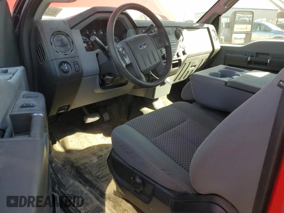 2013 Ford F-250 XL with VIN 1FT7X2B66DEA06966, listed as a Copart auction lot 87857915 with 63,088 mi miles and Clean Title. Bid and sale history available at DreamBid. Image 8.