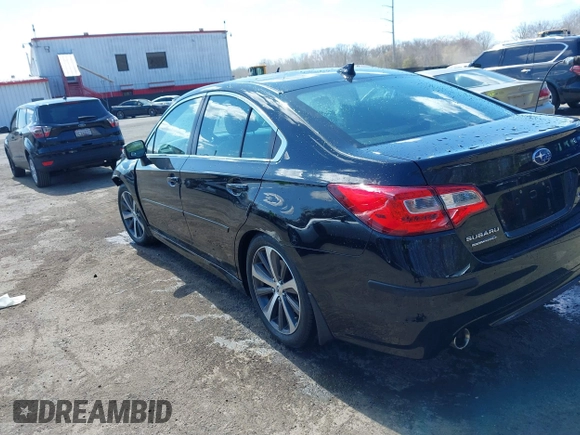 2016 Subaru Legacy 3.6R Limited with VIN 4S3BNEJ68G3020712, listed as a IAAI auction lot 41887152 with 92,009 mi miles. Bid and sale history available at carsss.com. Image 3.