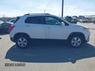 2018 Chevrolet Trax LT with VIN 3GNCJPSB7JL237890, listed as a IAAI auction lot 41771743 with 66,812 mi miles. Bid and sale history available at carsss.com. Image 13.