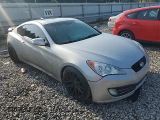 2011 Hyundai Genesis Coupe Grand Touring with VIN KMHHU6KH9BU047077, listed as a Copart auction lot 66956214 with 157,136 mi miles and Salvage title. Bid and sale history available at DreamBid. Image 4.
