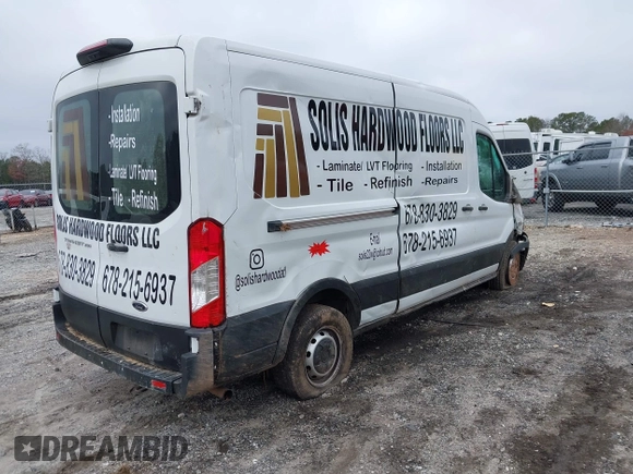 2021 Ford Transit Cargo with VIN 1FTBR1C87MKA12520, listed as a IAAI auction lot 41143999 with 88,943 mi miles and . Bid and sale history available at DreamBid. Image 4.