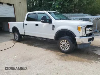 2017 Ford F-250 Lariat z VIN 1FT7W2B67HED27620, wystawiony jako Copart lot #59716645 z przebiegiem 91 132 mil mil oraz Czysty tytuł • Clean title. Historia ofert i sprzedaży dostępna na DreamBid. Obrazek 4.