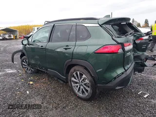2023 Toyota Corolla Cross XLE z VIN 7MUDAABG2PV073950, wystawiony jako IAAI lot #40665833 z przebiegiem Nie podano mil oraz . Historia ofert i sprzedaży dostępna na DreamBid. Obrazek 3.