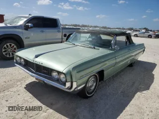 1962 Oldsmobile 88 z VIN 622M22239, wystawiony jako Copart lot #76224634 z przebiegiem 57 664 mil mil oraz Szkody całkowita. Historia ofert i sprzedaży dostępna na DreamBid. Obrazek 1.