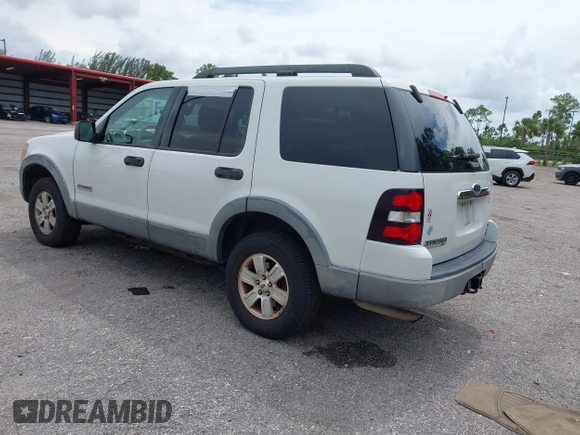 2006 Ford Explorer XLT с VIN 1FMEU73836UB19212, выставлен на аукционе IAAI как лот 42771892 с пробегом 168 113 миль миль и . История ставок и продаж доступна на DreamBid. Изображение 3.