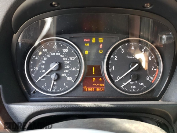2013 BMW 3 Series 328i with VIN WBAKE3C59DE771405, listed as a Copart auction lot 76875194 with 131,639 mi miles and Salvage Title. Bid and sale history available at DreamBid. Image 9.