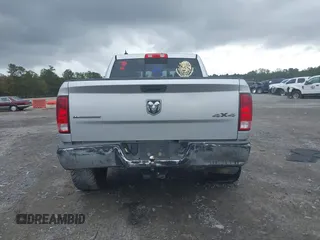 2016 Ram 1500 Big Horn с VIN 1C6RR7LT8GS313296, выставлен на аукционе IAAI как лот 40758622 с пробегом 197 084 миль миль и . История ставок и продаж доступна на DreamBid. Изображение 17.