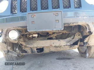 2014 Jeep Patriot Sport with VIN 1C4NJRBB7ED898442, listed as a IAAI auction lot 42020852 with 109,311 mi miles. Bid and sale history available at carsss.com. Image 6.