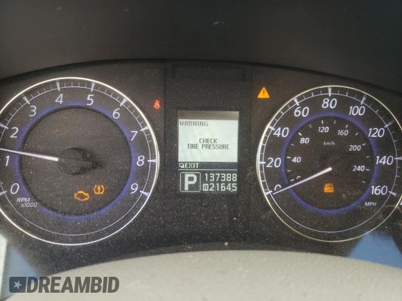 2012 Infiniti EX Journey with VIN JN1AJ0HR2CM451564, listed as a Copart auction lot 84375224 with 137,388 mi miles and Salvage Title. Bid and sale history available at DreamBid. Image 9.