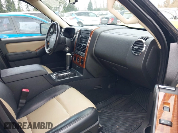 2010 Ford Explorer Eddie Bauer with VIN 1FMEU7EE4AUB13771, listed as a IAAI auction lot 41957268 with 169,575 mi miles. Bid and sale history available at carsss.com. Image 5.
