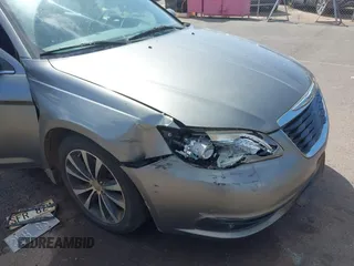 2012 Chrysler 200 Touring with VIN 1C3CCBBG6CN297040, listed as a IAAI auction lot 41756345 with 162,771 mi miles. Bid and sale history available at carsss.com. Image 6.