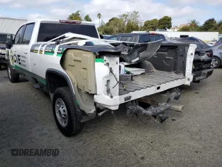 2021 Chevrolet Silverado 3500HD LT with VIN 1GC4YTEYXMF295945, listed as a Copart auction lot 74179534 with 43,064 mi miles and Salvage Title. Bid and sale history available at carsss.com. Image 2.