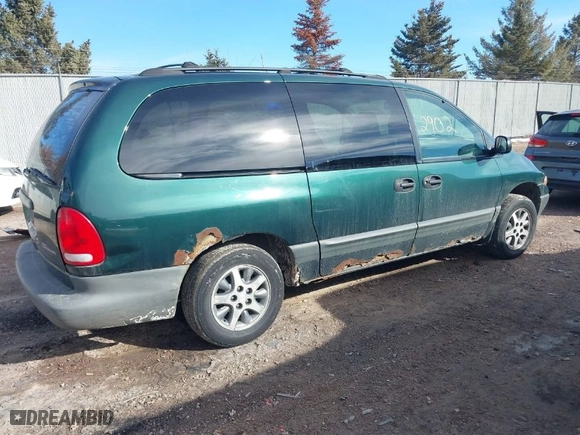 1997 Dodge Caravan SE with VIN 1B4GP44R5VB429251, listed as a IAAI auction lot 41642902 with 186,560 mi miles. Bid and sale history available at carsss.com. Image 4.