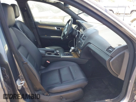 2008 Mercedes-Benz C 350 Sport with VIN WDDGF56X48F189068, listed as a IAAI auction lot 42819231 with 213,779 mi miles and . Bid and sale history available at DreamBid. Image 5.