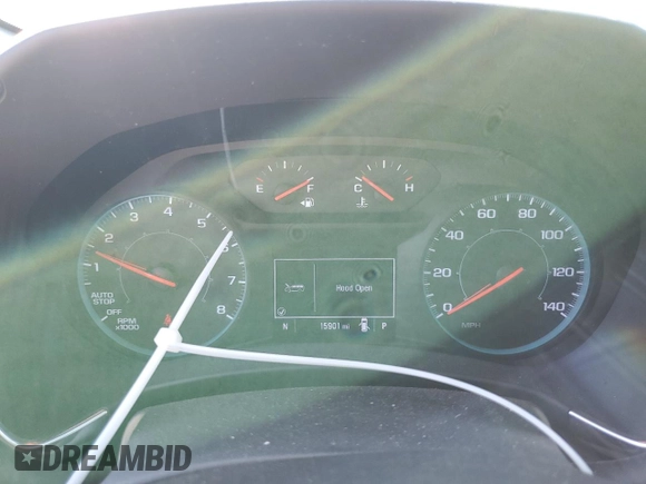 2024 Chevrolet Equinox LS z VIN 3GNAXHEG2RL139025, wystawiony jako Copart lot #55295365 z przebiegiem 15 901 mil mil oraz Szkoda całkowita • Salvage title. Historia ofert i sprzedaży dostępna na DreamBid. Obrazek 9.