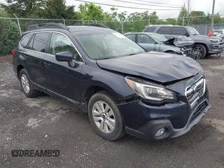 2018 Subaru Outback Premium z VIN 4S4BSACC3J3283424, wystawiony jako IAAI lot #42315172 z przebiegiem 95 357 mil mil oraz . Historia ofert i sprzedaży dostępna na DreamBid. Obrazek 1.