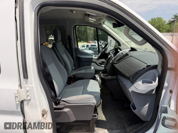 2015 Ford Transit XL z VIN 1FBZX2ZM1FKA63257, wystawiony jako Copart lot #63822515 z przebiegiem 198 249 mil mil oraz Czysty tytuł • Clean title. Historia ofert i sprzedaży dostępna na DreamBid. Obrazek 5.
