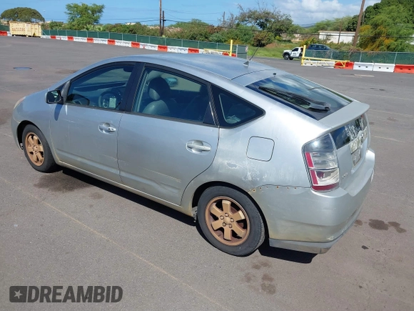 2004 Toyota Prius with VIN JTDKB20U240091747, listed as a IAAI auction lot 41622586 with 241,365 mi miles. Bid and sale history available at carsss.com. Image 3.