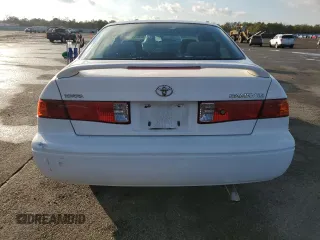 2001 Toyota Camry CE with VIN JT2BG22K610551574, listed as a Copart auction lot 82467224 with 131,730 mi miles and Clean Title. Bid and sale history available at carsss.com. Image 6.
